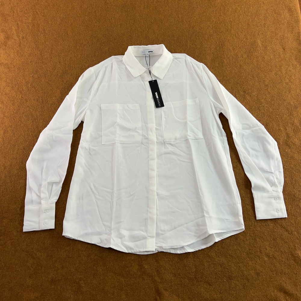 Fashion Nova Womens Medium White CEO Of Slaying Button Down Top NWT